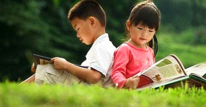 4 việc cha mẹ không nên ngăn cản trẻ: Khơi dậy trí tuệ cảm xúc.