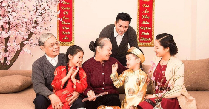 Sống chung ba thế hệ- Nét đẹp dần phai trong gia đình hiện đại