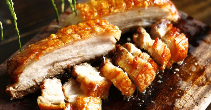 Cách làm thịt rán giòn bì, thơm ngon, đậm vị xưa